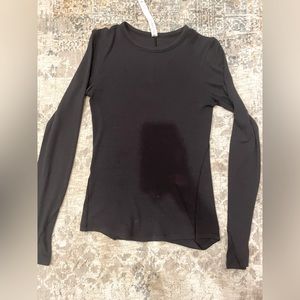 Lululemon size 4 longsleeve